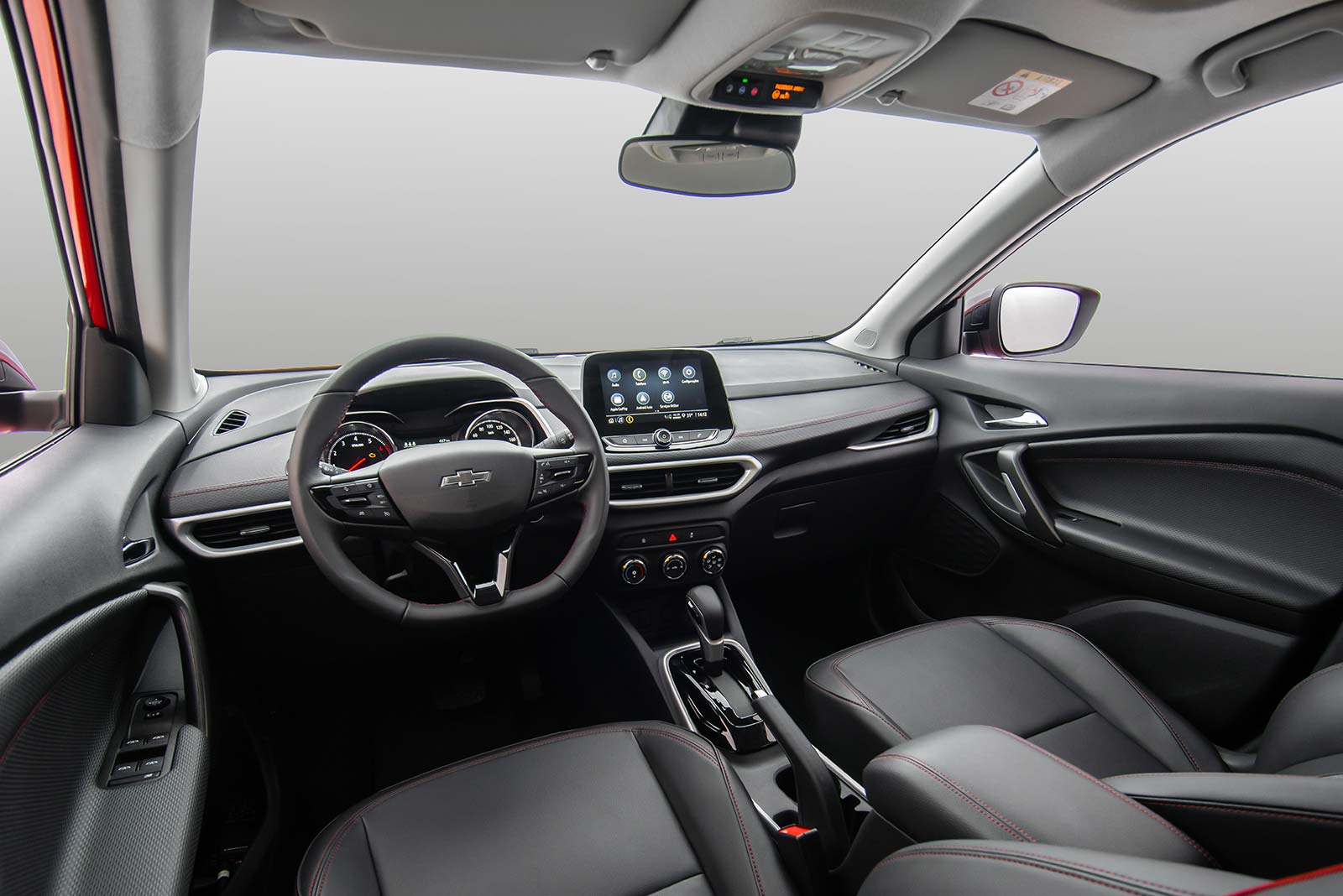 Interior Chevrolet Tracker RS 2024