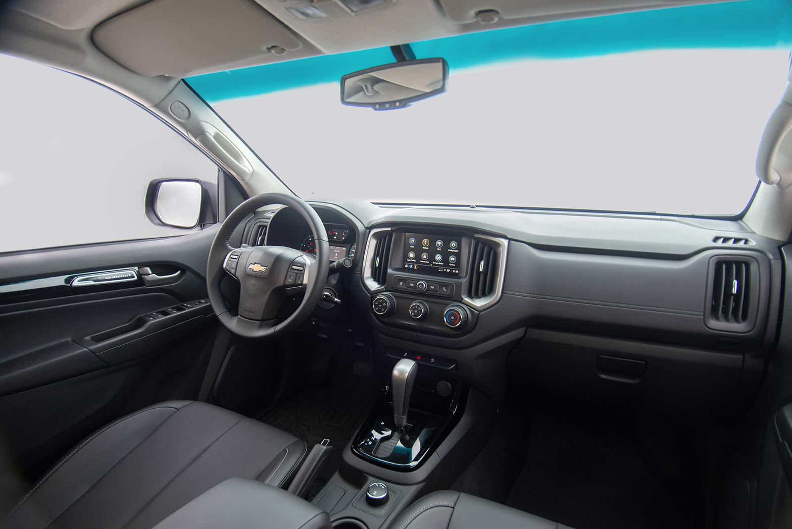 Interior Chevrolet S10 Midnight 2024