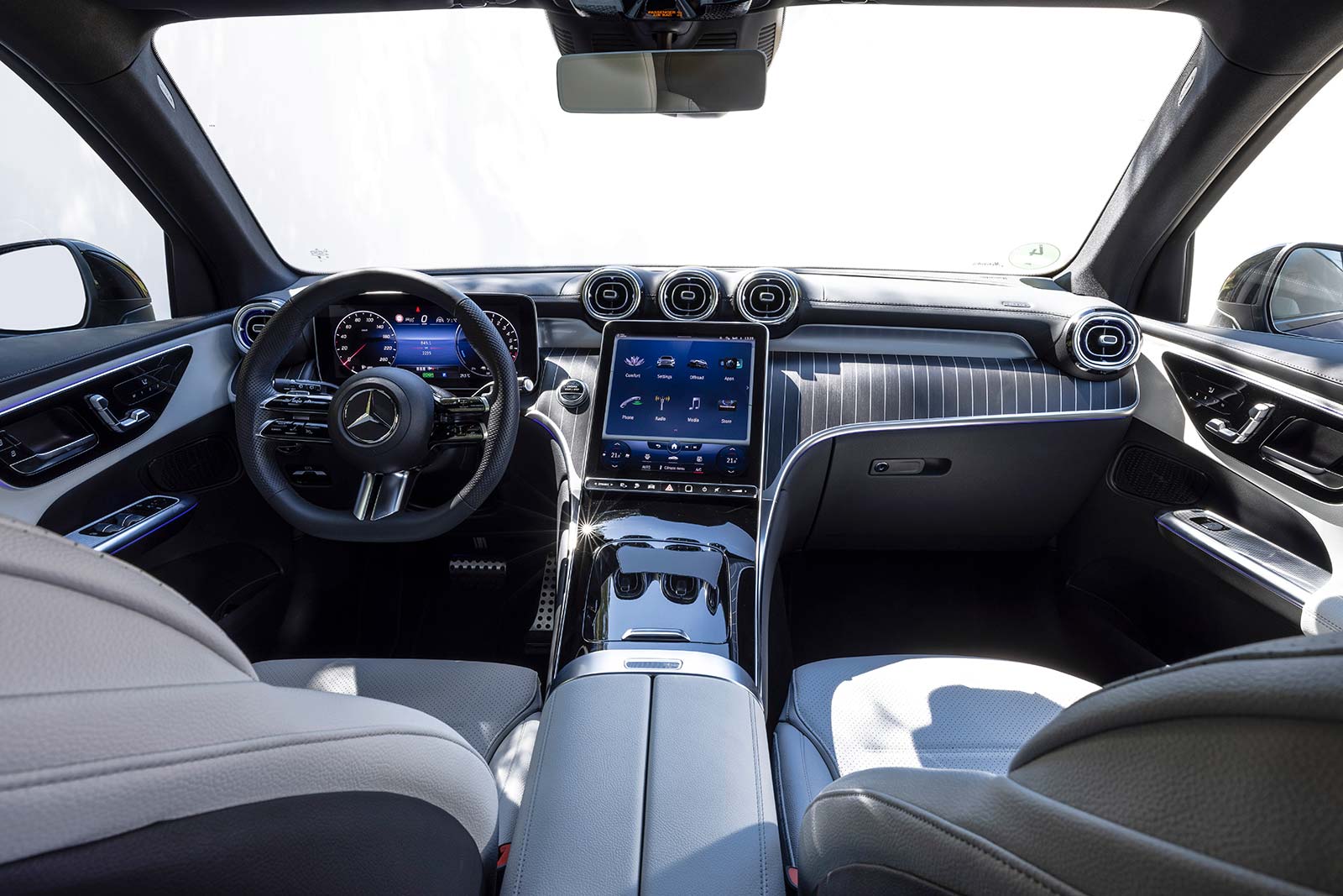 Interior Nuevo Mercedes-Benz GLC 2023