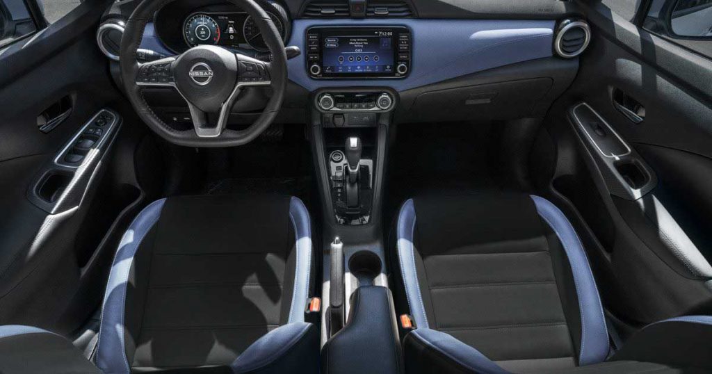 Interior Nissan Versa 2023