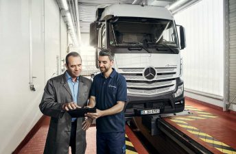 Mercedes-Benz Camiones y Buses incorpora ChatGPT en sus procesos