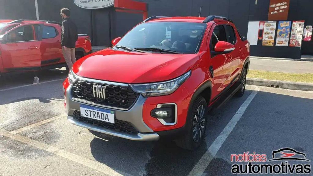 Fiat Strada 2024 turbo