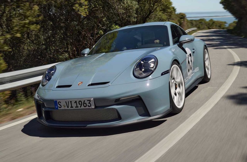 Porsche 911 S/T Heritage Design