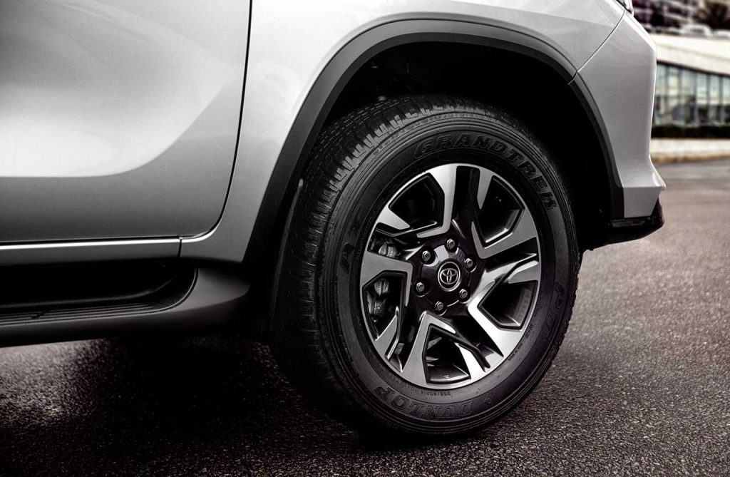 Toyota SW4 SRX 2024