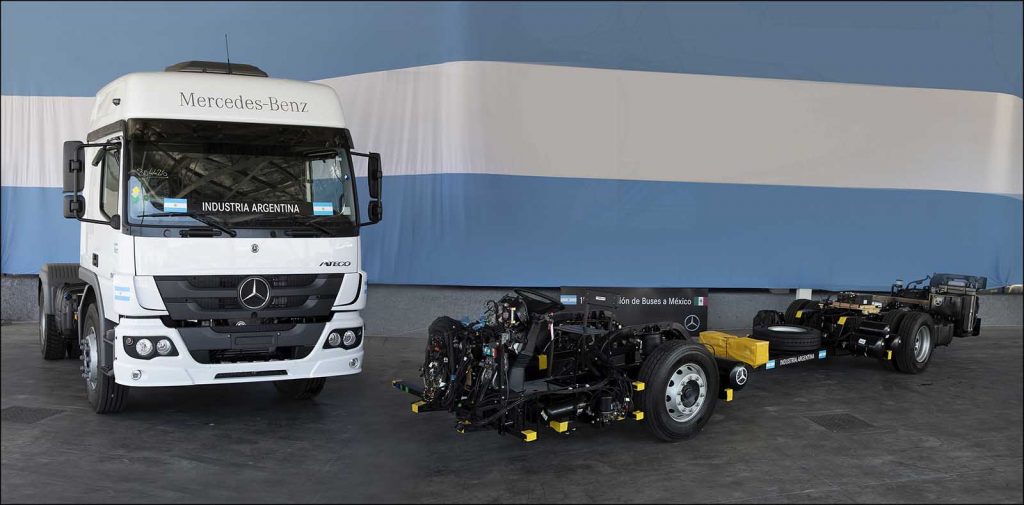 Mercedes-Benz-Atego-chasis-Bus-OH1621-55