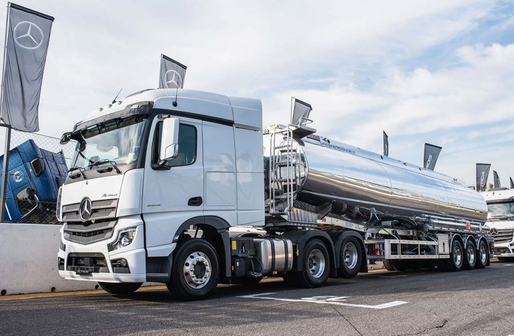 Actros 2548 LS33