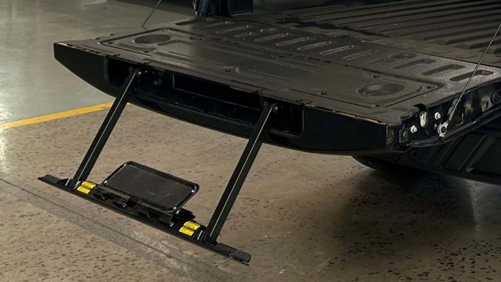 JMC Grand Avenue - Ralitor