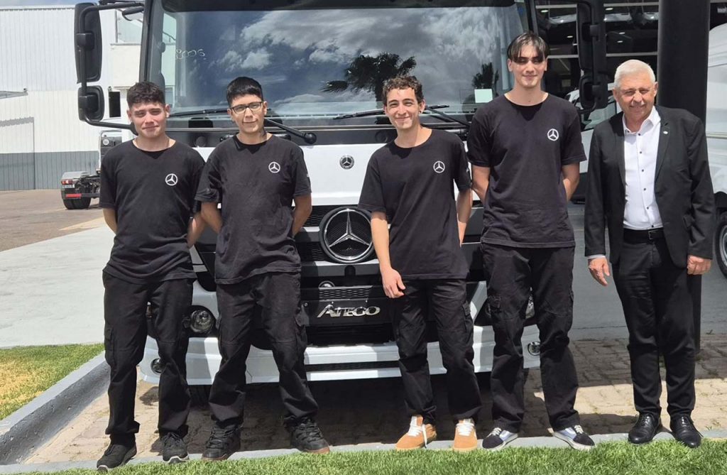 Graduados-del-concesionario-Yacopini