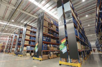 En el Día del Repuestero Automotor, Mercedes-Benz Camiones y Buses destaca su rol esencial en la postventa