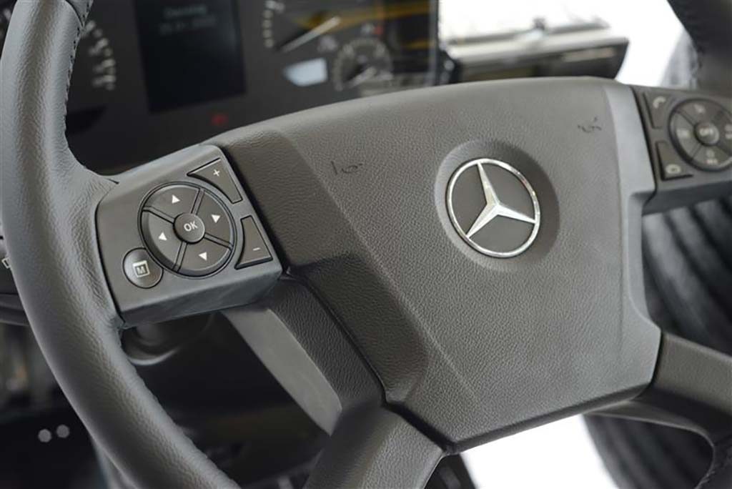 Bus O 500 RSD 2445 Mercedes-Benz