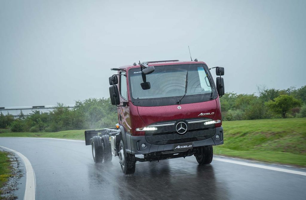 Mercedes-Benz Accelo