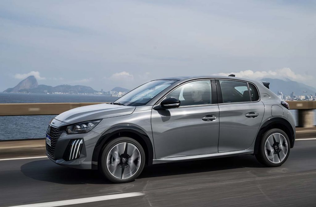 Peugeot 208 híbrido