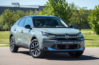 Citroën lanzó el C4 Híbrido en Argentina