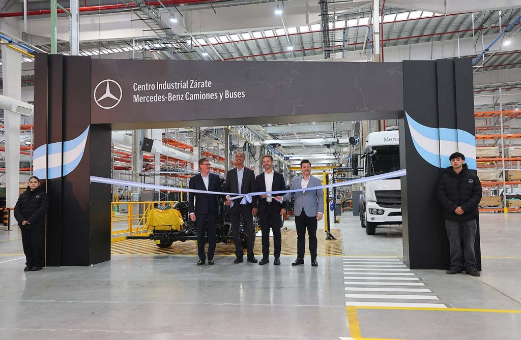 Mercedes-Benz Camiones y Buses Argentina Centro Industrial Zárate