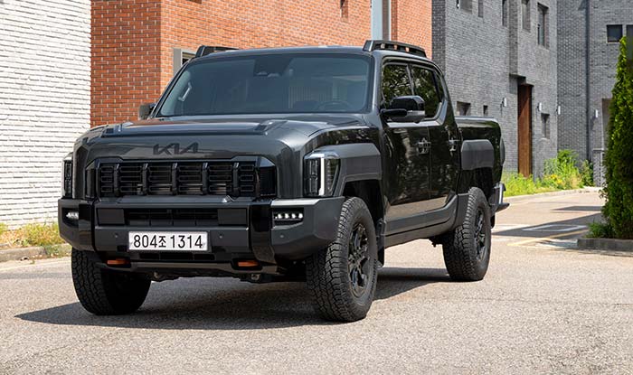 Kia lanzó la Tasman en Argentina