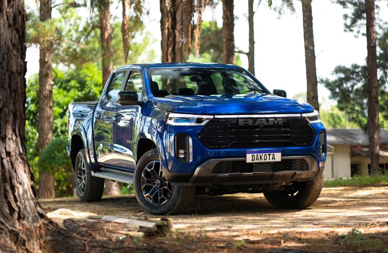 Ram lanzó la Dakota Laramie Night Edition