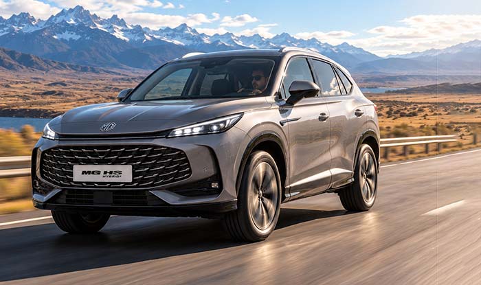 MG lanzó el HS Hybrid+ en Argentina